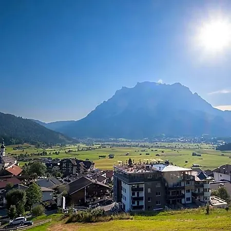 Boutique Bellevue 4* Lermoos